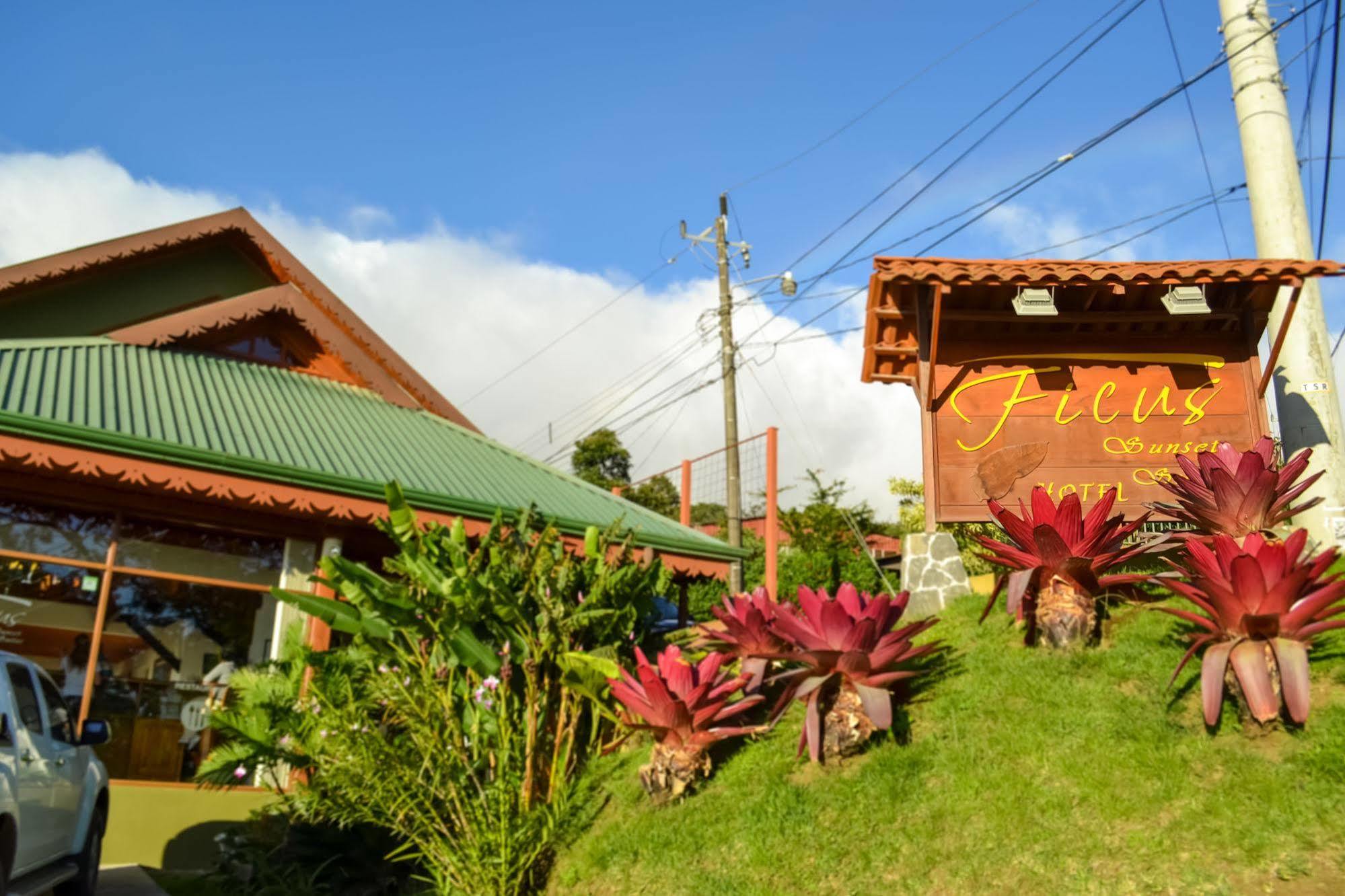 Ficus Lodge Monteverde 외부 사진